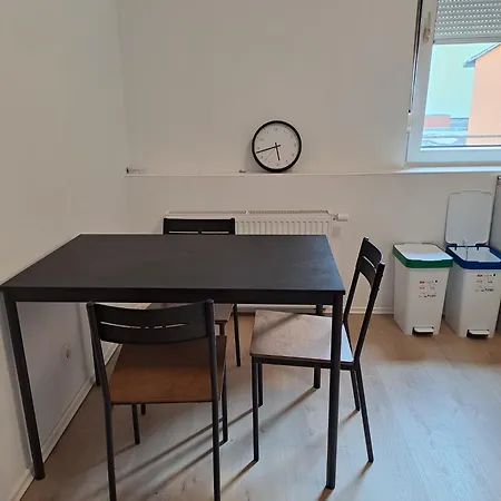 Monteurzimmer Rlp * Andernach